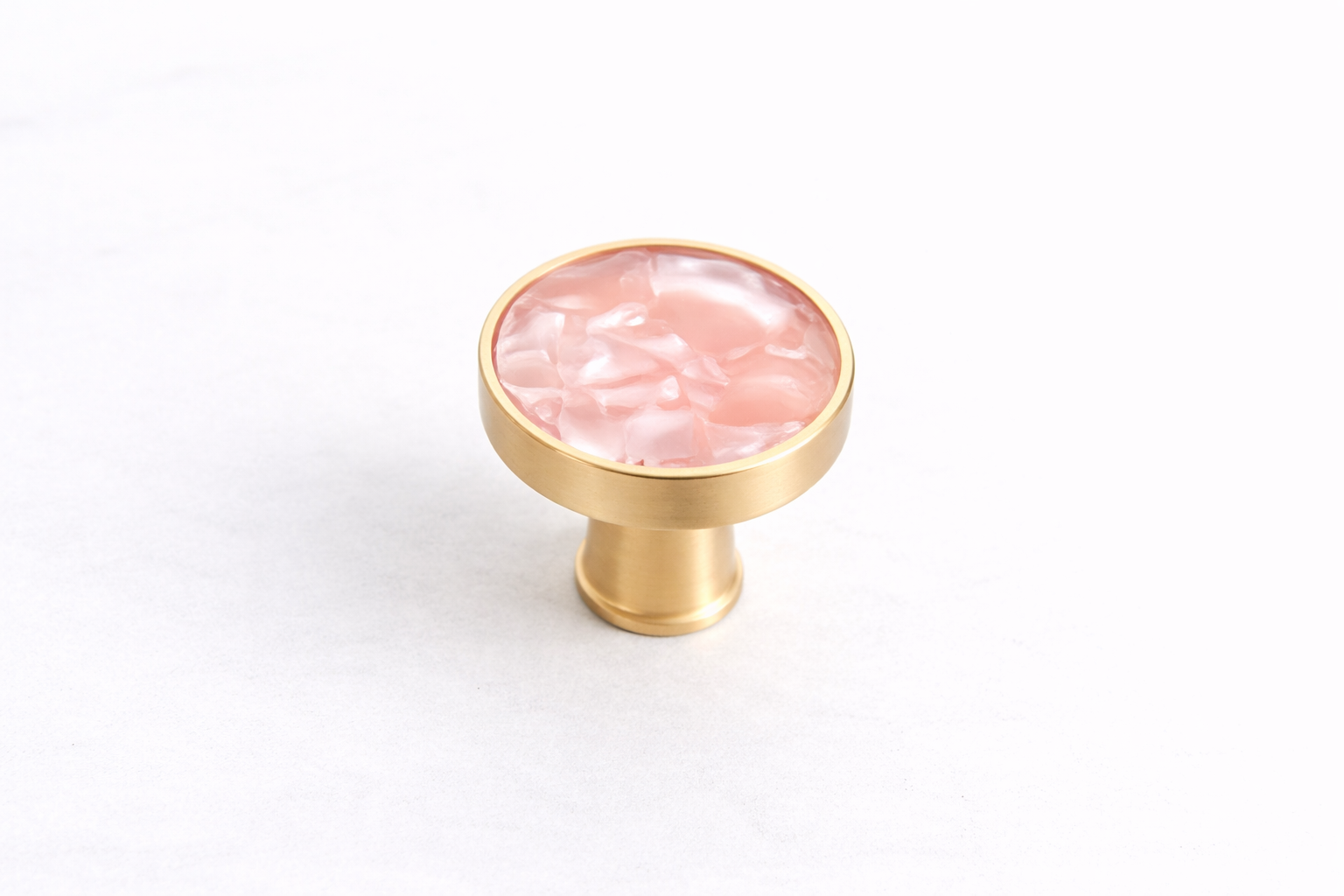 Luxe Stone Round Vanity Knob