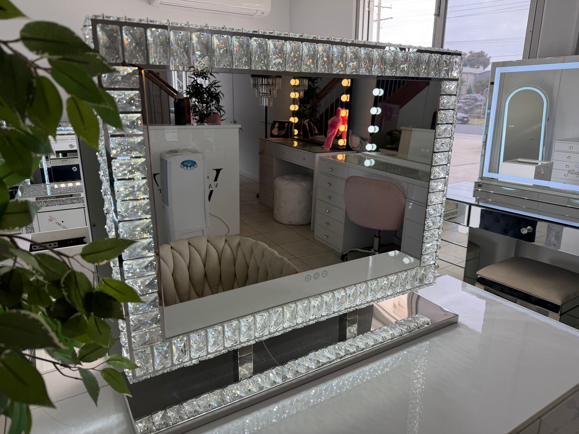 Luxury Diamond LED vanity mirror with sparkling crystal detailing, dimmable lighting and three colour settings for makeup vanities, beauty rooms and dressing tables.